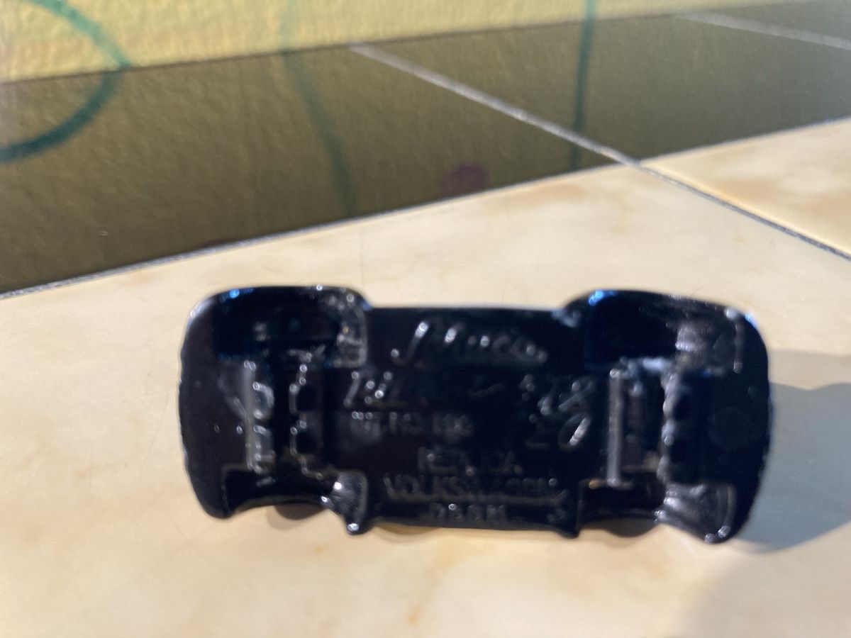 Schuco Modellini d'auto: Schuco Modellauto VW Käfer Oldtimer schwarz/weiss – Usato da Ins venduto da teamfairerdeal 3