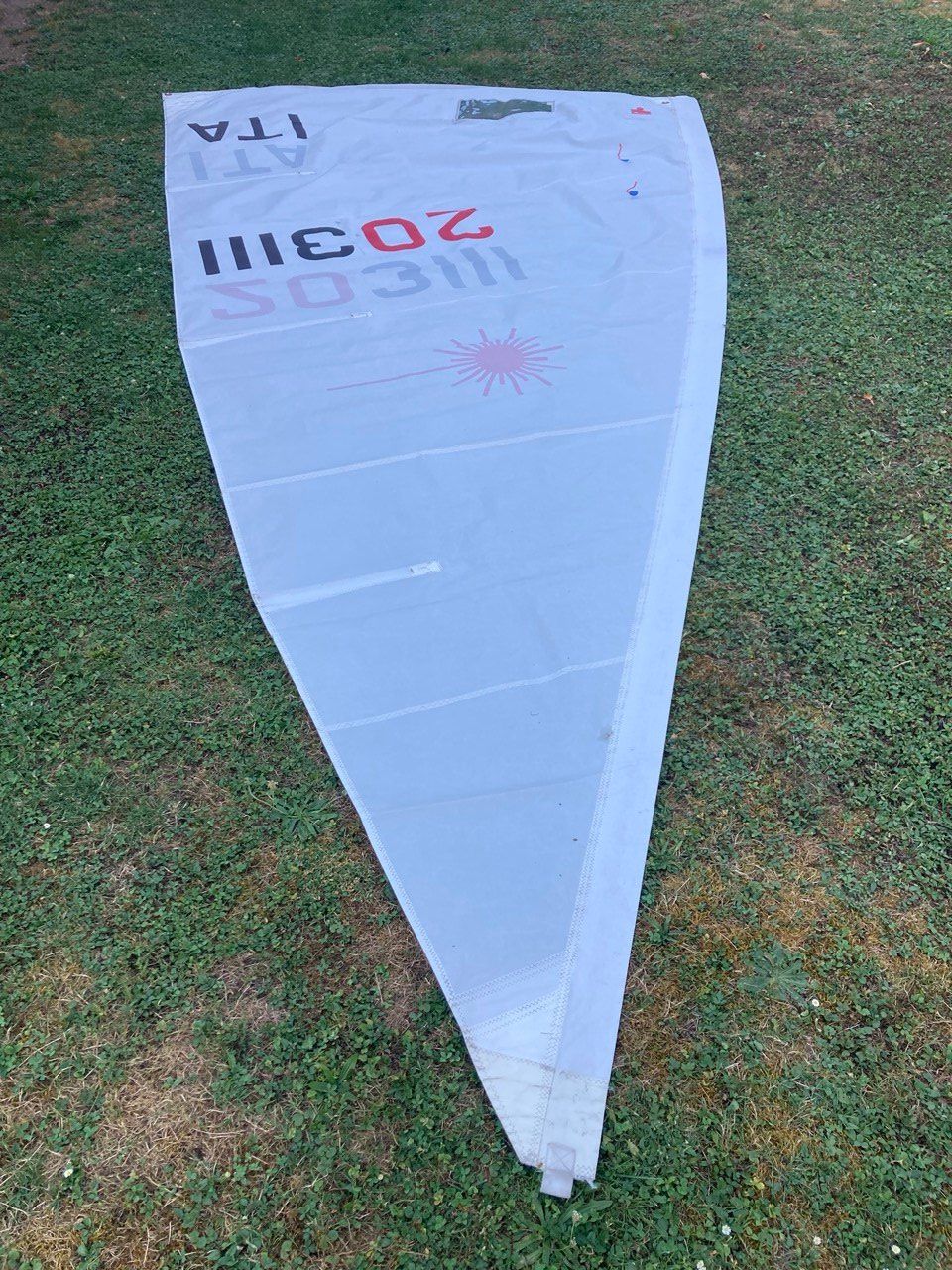 Laser Boote: Voile de Laser Standard MK1 7m² – Gebraucht aus la tour de peilz von ferdinando05 1