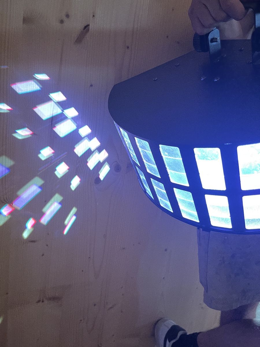 Lampes: Discolicht, Partylicht, Effektlicht – D'occasion à Oberuzwil par Schlirg0815