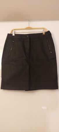 Schwarzer CECIL Rock, Grösse 32, ideal für den Herbst!