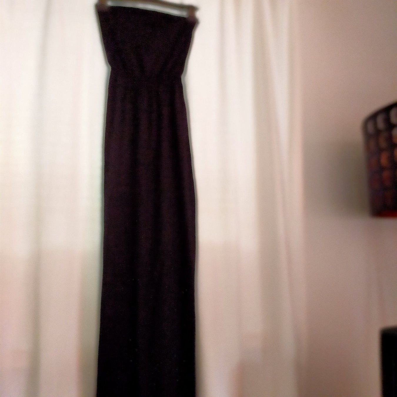 Kleider: Kleid mit Seitenschlitze, Gr. S, NEU – Neu und originalverpackt aus Zürich von cas_9jbv
