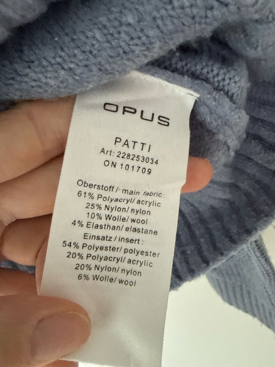 Opus Pullover & Sweatshirts: Damen Pullover PATTI Grösse 36 hellblau – Gebraucht aus Unterengstringen von spazzolo 4