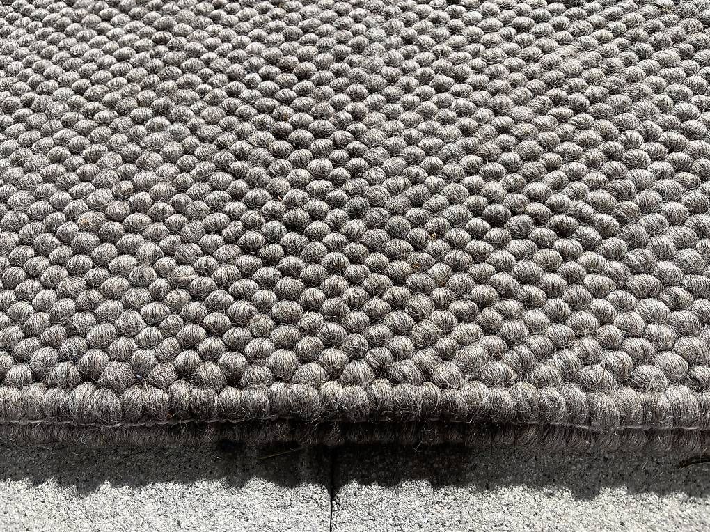 Teppiche: Qualitätswollteppich beige-hellgrau – Gebraucht aus Thalwil von Suleigl 3