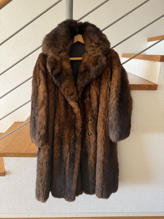 Manteau en fourrure véritable marron bon état