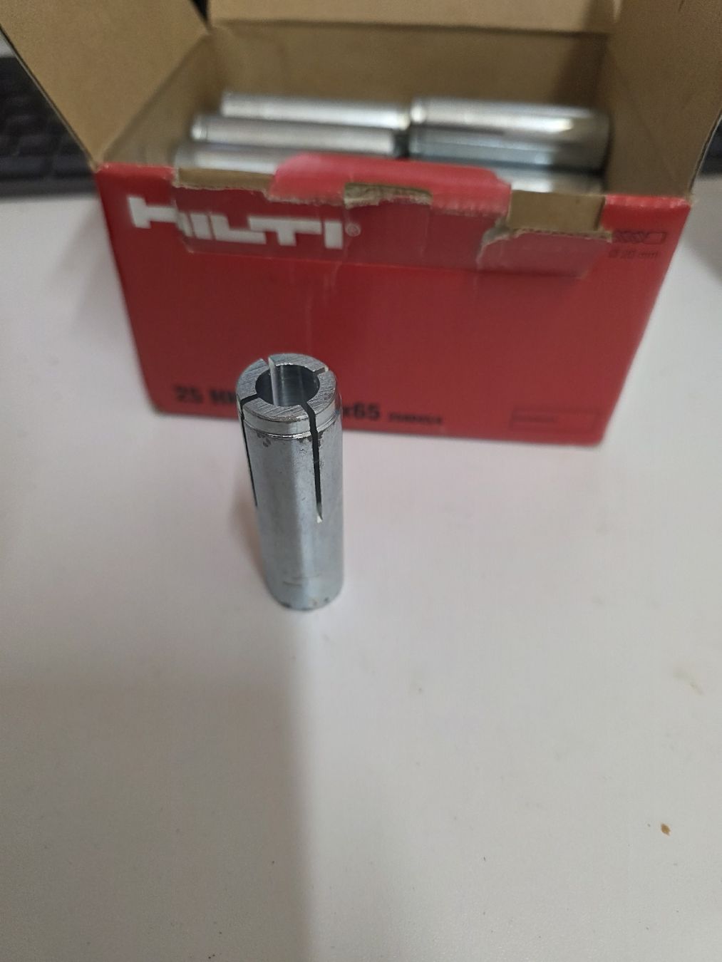Hilti Tutti gli attrezzi: Hilti HKD-E M16x65 kompaktdübel metrisch – Nuovo (secondo la descrizione) da Unterengstringen venduto da ste_gxy6 1