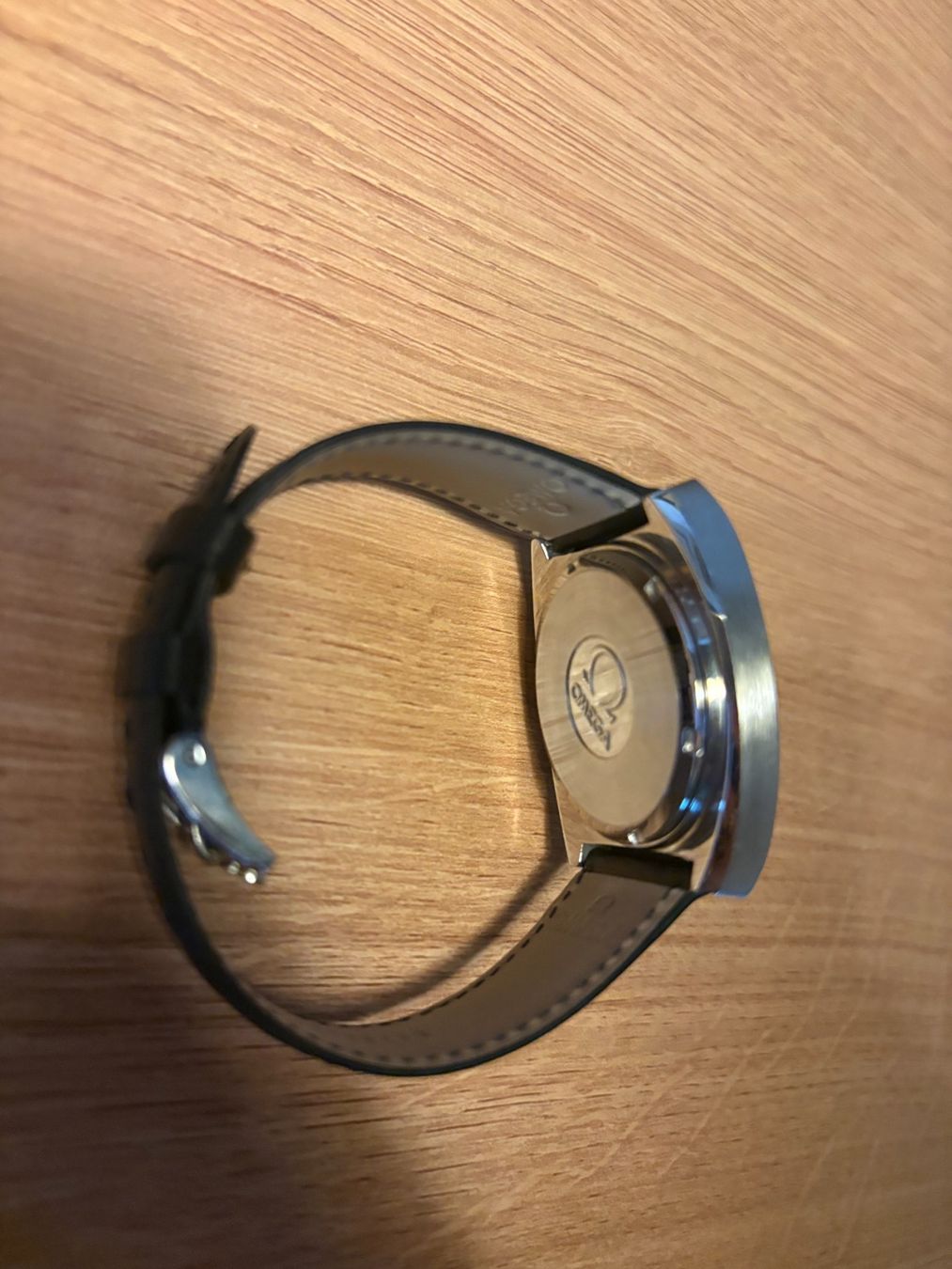 Omega Uhren: MONTRE OMEGA – Gebraucht aus Moutier von Vintage-signature 5