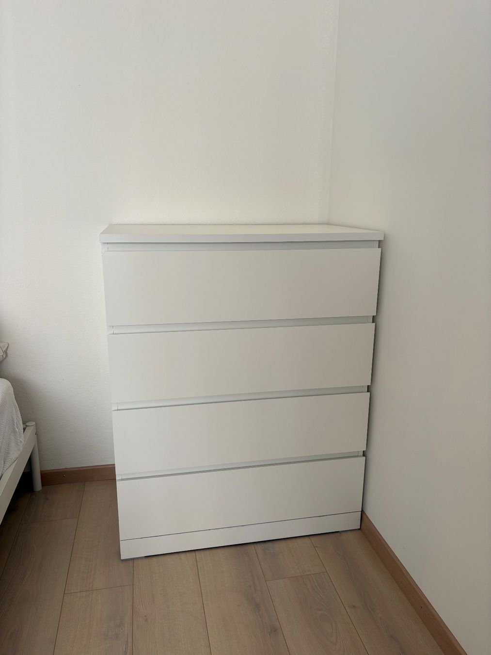 Ikea Kommoden: STORKLINTA IKEA - Möbel – Gebraucht aus Zürich von valetina