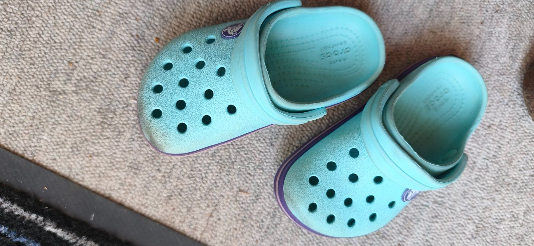 Crocs Scarpe per ragazze: Sandalen Crocs  Kinder – Usato da Winterthur venduto da OldShatterhand1.