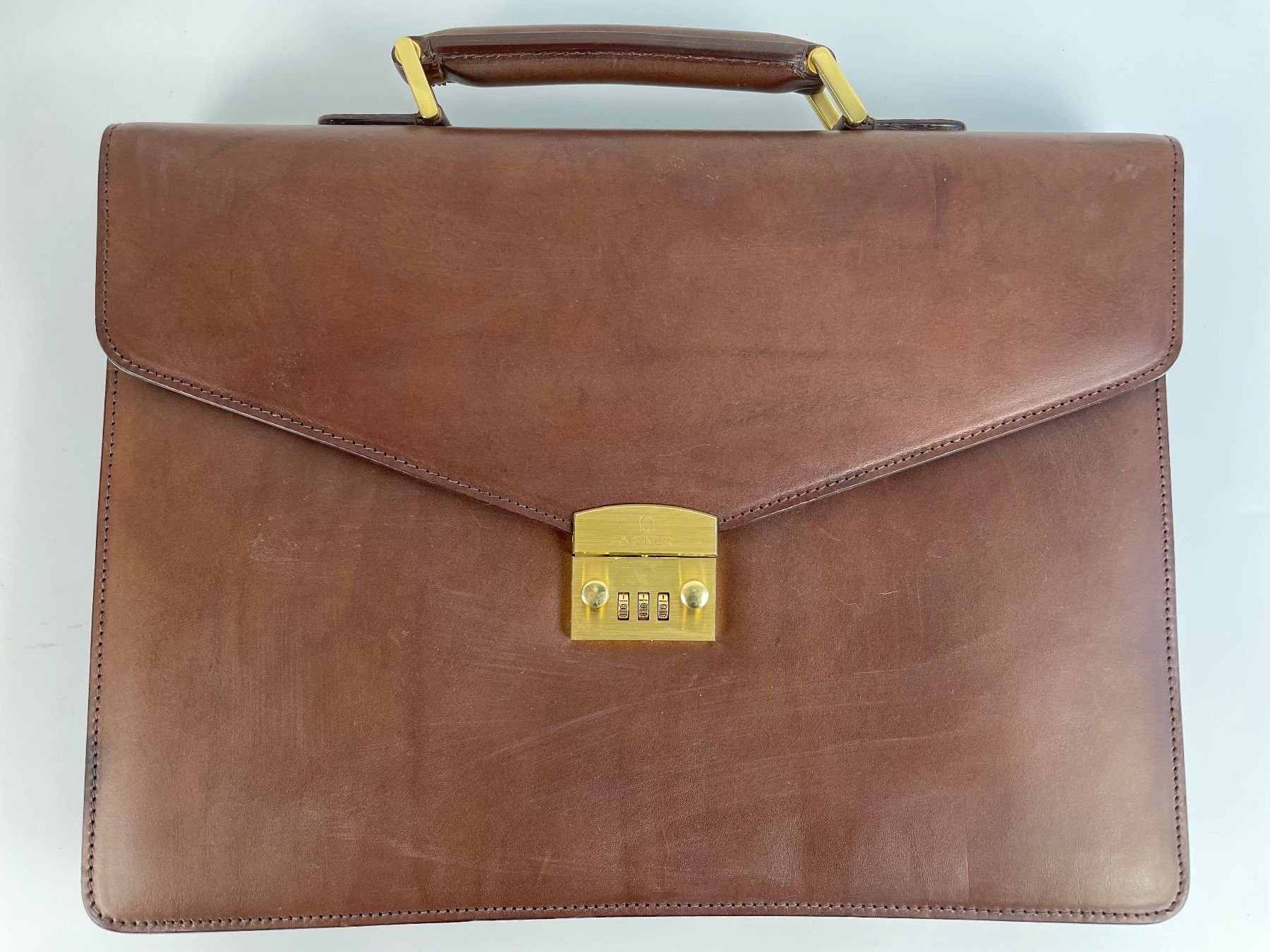 Aigner Valigie & Borse: Aigner Leder-Aktentasche / Brieftasche / Laptoptasche – Usato da Gasel venduto da Alter_Ego