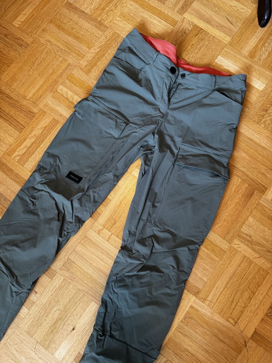 Decathlon Pantaloni: Forclaz Wanderhose Damen, Grösse M, Top! – Usato da Jona venduto da rob_kpp9