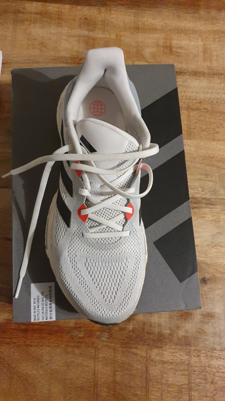 Adidas Scarpe da uomo: Adidas Solarglide 6 M – Nuovo (secondo la descrizione) da Petit-Lancy venduto da sis_c98p 2