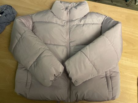 MNG Winterjacke XS, Farbe Lila, wie neu für den Winter!