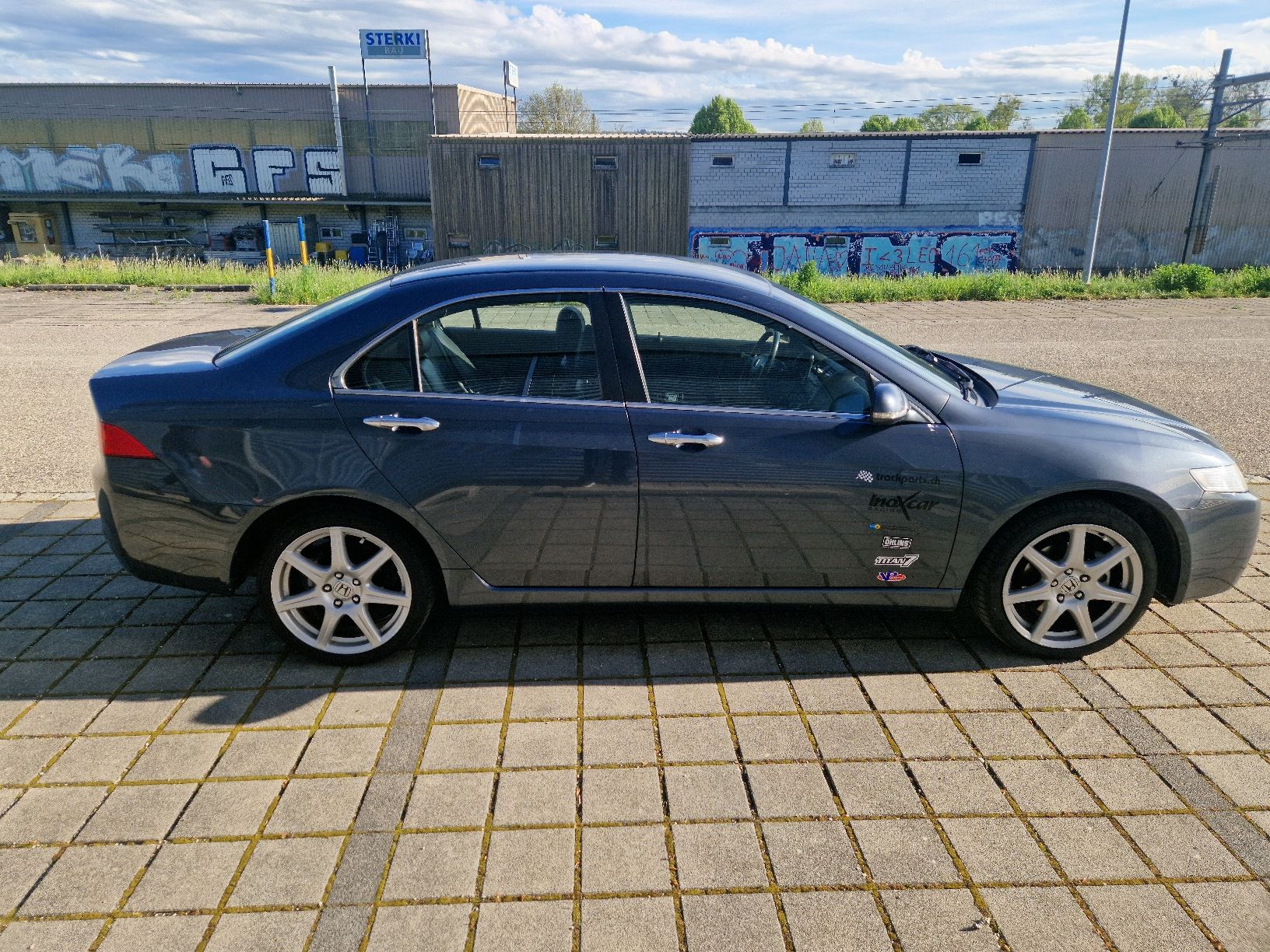 Honda Automobili: Honda Accord 2.0i – Usato da Bellach venduto da OGP 4