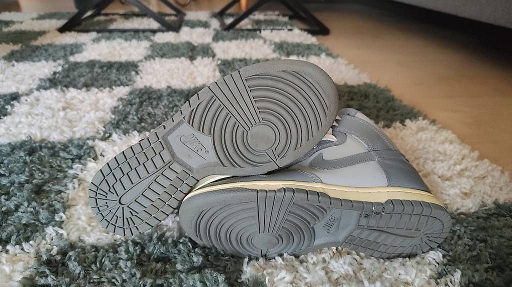 Nike Herrenschuhe: Nike Dunks 36 – Neu (gemäss Beschreibung) aus Zürich von chi_8wsy
