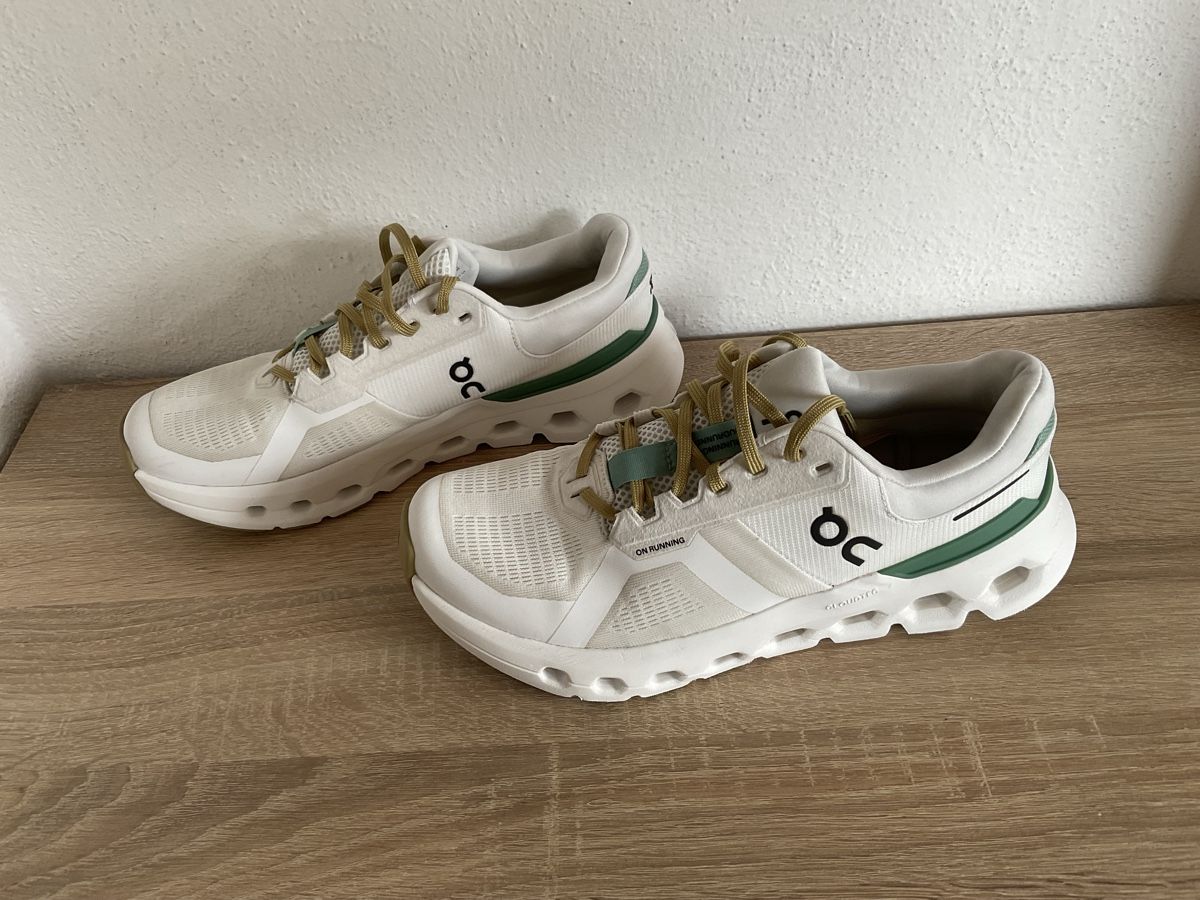 On Scarpe da uomo: On Schuhe Gr43 – Nuovo (secondo la descrizione) da frauenfeld venduto da pipi018 2