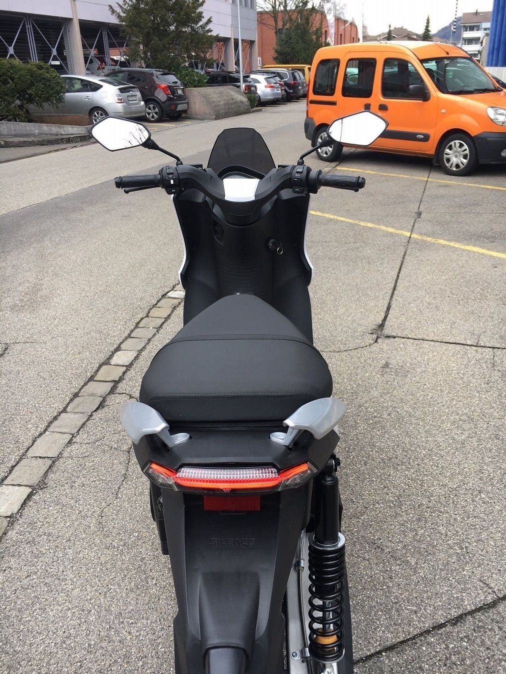 Scooter: E - Roller mit Power  - 4 Jahre Garantie – Nuovo (secondo la descrizione) da Doppleschwand venduto da Esnu 2