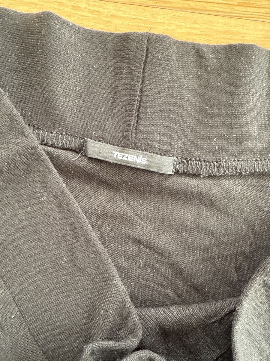 Röcke: Schwarzer Tezenis Rock onesize - bequem und stylisch – Gebraucht aus Winterthur von Streisel 1