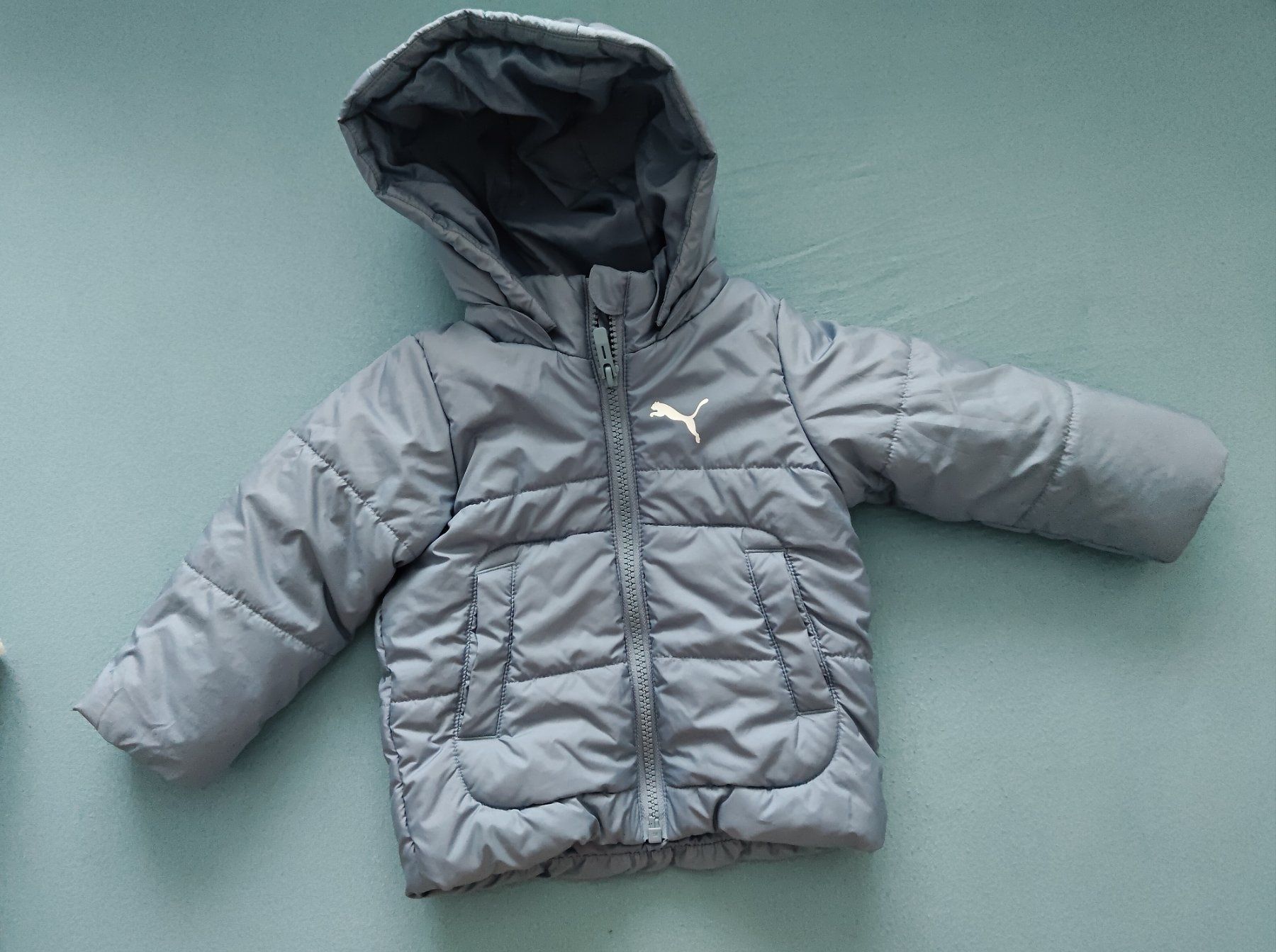 Puma Vestes & Manteaux: Babyjacken 6-9 Monate – D'occasion à Frenkendorf par Miril89 6