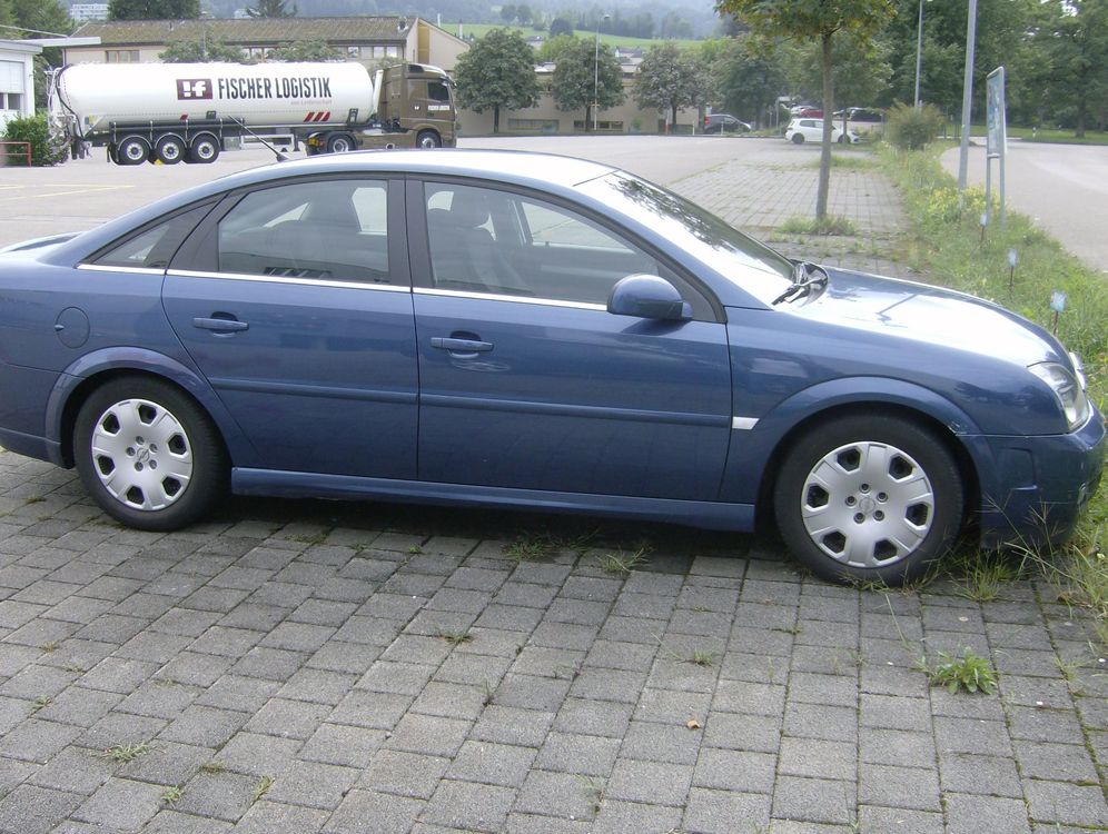 Opel Vectra 2.2 Mfk 10.2023