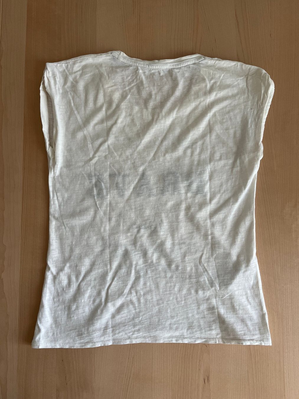 Mango T-shirt: T-Shirt Crème - Mango – Usato da Petit-Lancy venduto da cinrox 1