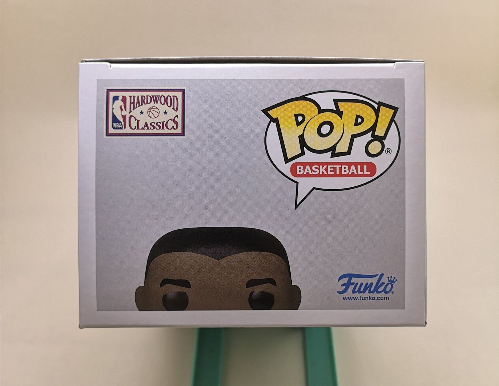 Funko Figuren: Funko Pop Magic Johnson #136 – Neu und originalverpackt aus Riehen von _TheCollectorShop_ 4