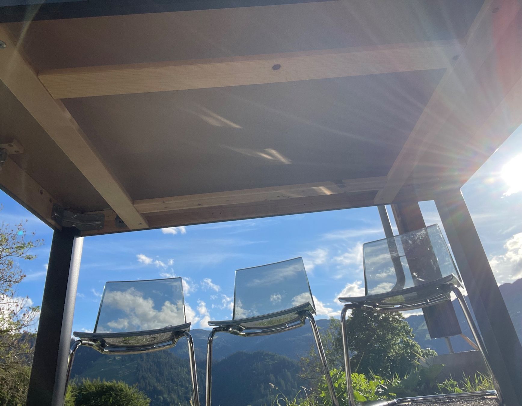 Ikea Sedie: Esstisch mit 3 Freischwinger-Stühlen – Usato da Serneus venduto da jan_6g25 1