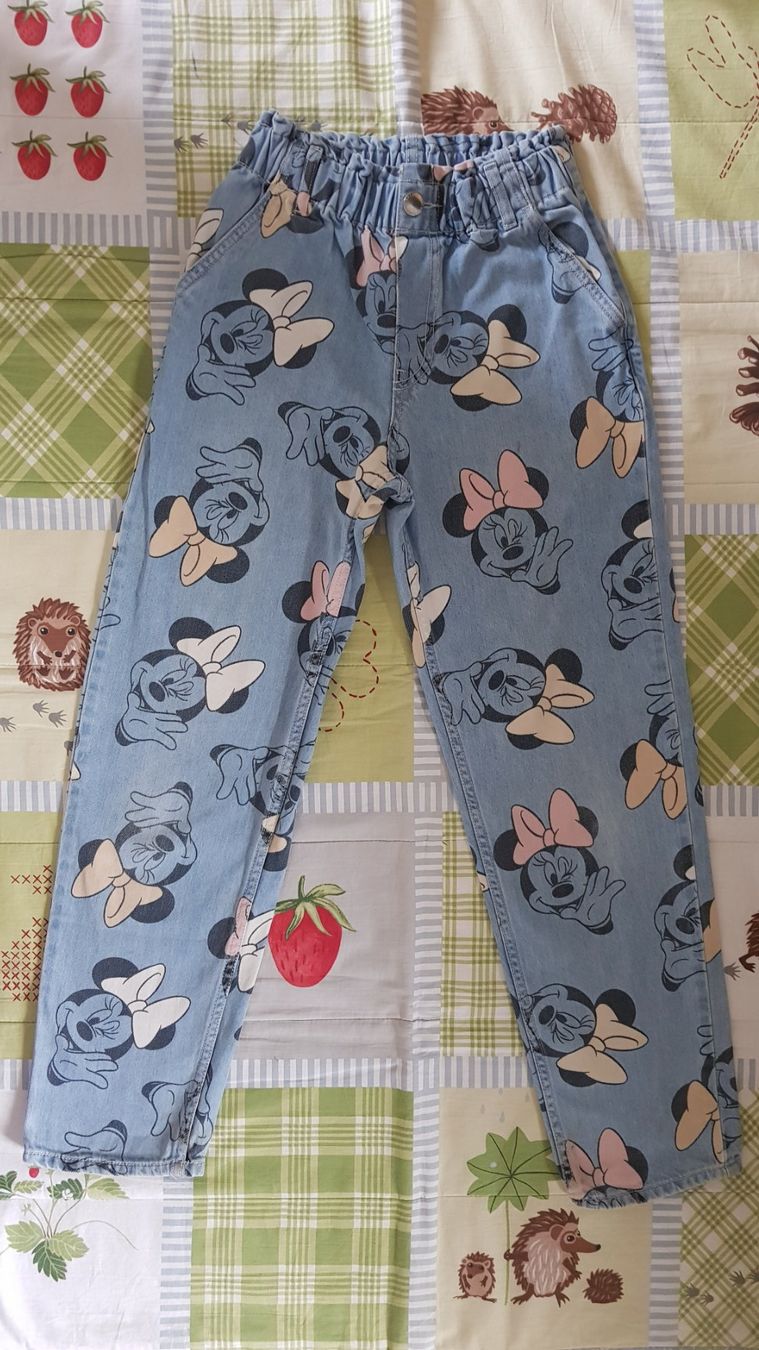 H&M Pantaloni: Minnie Mouse Jeans H&M Gr.140 – Usato da Luzern venduto da silvermoon12