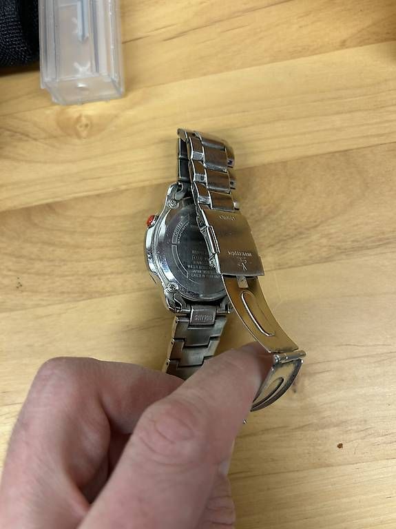 Casio Orologi: Uhr Casio Wave Ceptor 4723 wvq -550 – Usato da Neuheim venduto da Chaeppi16 4