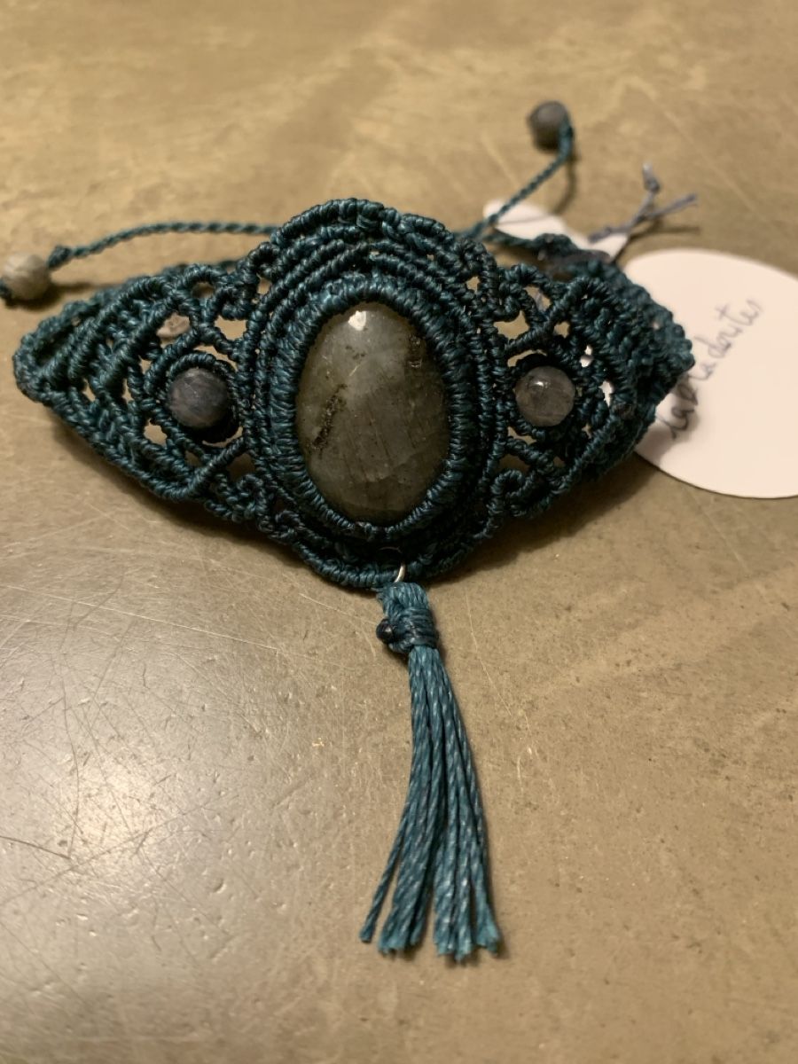 Bracciali & Braccialetti: Bracelet Labradorite Micro macramé  Unique ✨ – Nuovo e nell'imballaggio originale da Versoix venduto da val_t6jc 1