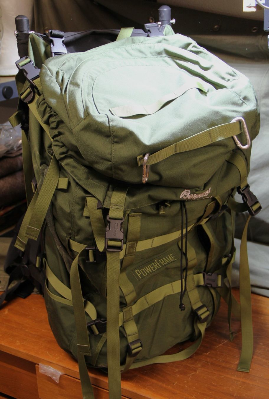 Bergans Zaini: Bergans PowerFrame BigPack 130L, Tramper Expeditionsrucksack – Usato da Belp venduto da Tomsek 5