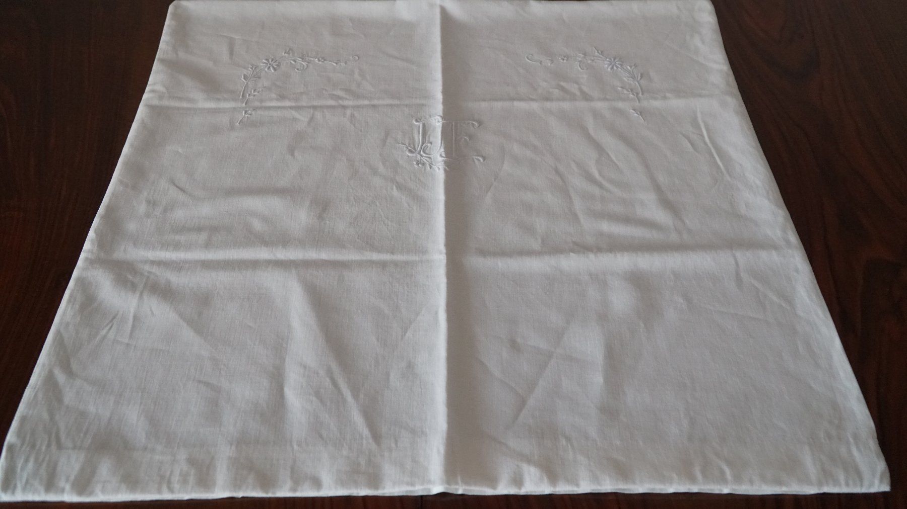 Biancheria da letto: Kissen Bezug Monogramm  DE – Usato da Bern venduto da Antikbatik 2