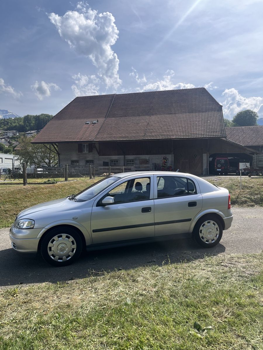 Opel Automobili: Opel Astra g 1.4i 16v – Usato da Frutigen venduto da tho_j2jy 4
