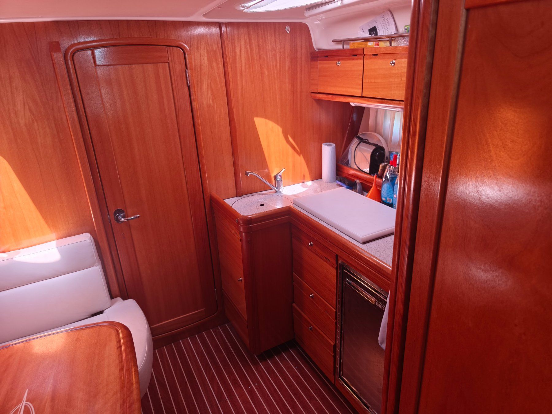Bavaria Barche: Bavaria 33 Motoryacht mit Bootsplatz – Usato da Bern venduto da Bullwy12 7