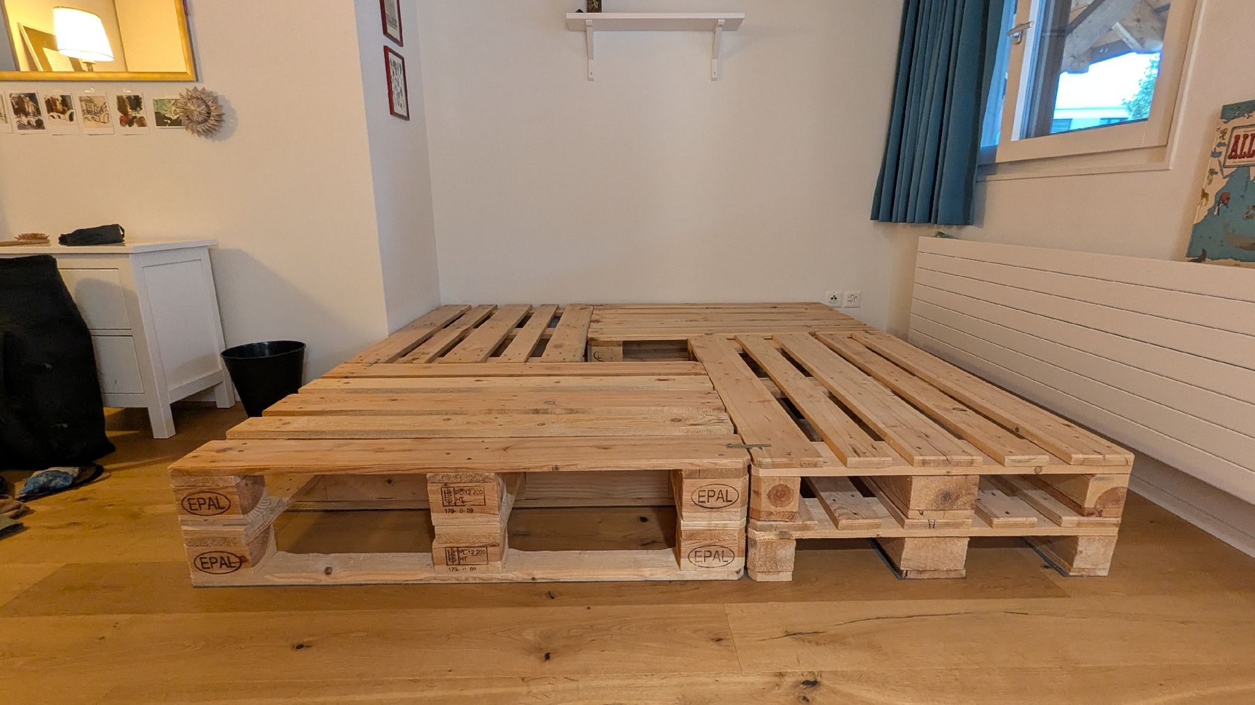 Pallets: Palettenbett 200x200cm – Usato da Fislisbach venduto da alinavanessa