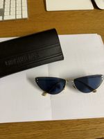 Stylish Dior Sunglasses, Gold Frame - Summer Ready!