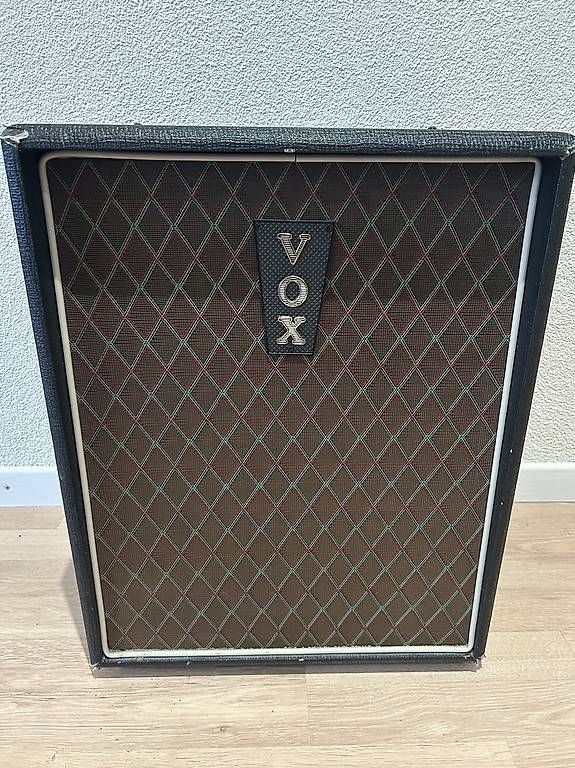 Amplificatori: Vox Bass Amp T-25 – Usato da Altdorf UR venduto da wuuug34