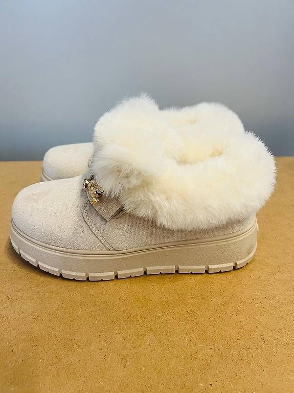 Damenschuhe: Damenschuhe weiss – Neu und originalverpackt aus Emmen von IMV-Liquidationen 1