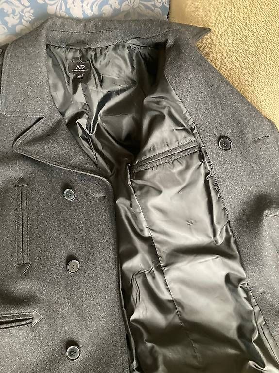 Giacche: Jacke – Usato da kloten venduto da Goodding 3