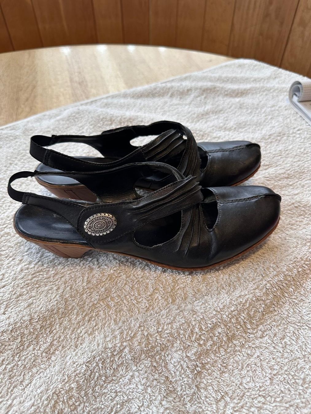 Rieker Scarpe da donna: Chaussures anti-stress – Nuovo (secondo la descrizione) da Courtaman venduto da Jardin1 1
