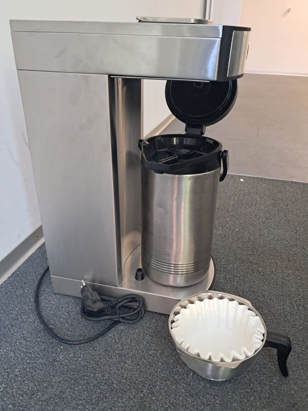 Macchine per caffè & Macchine per espresso: Batch Brewer Kaffeemaschine mit Thermoskanne, Filterkaffee – Usato da Zürich venduto da Lia107 3