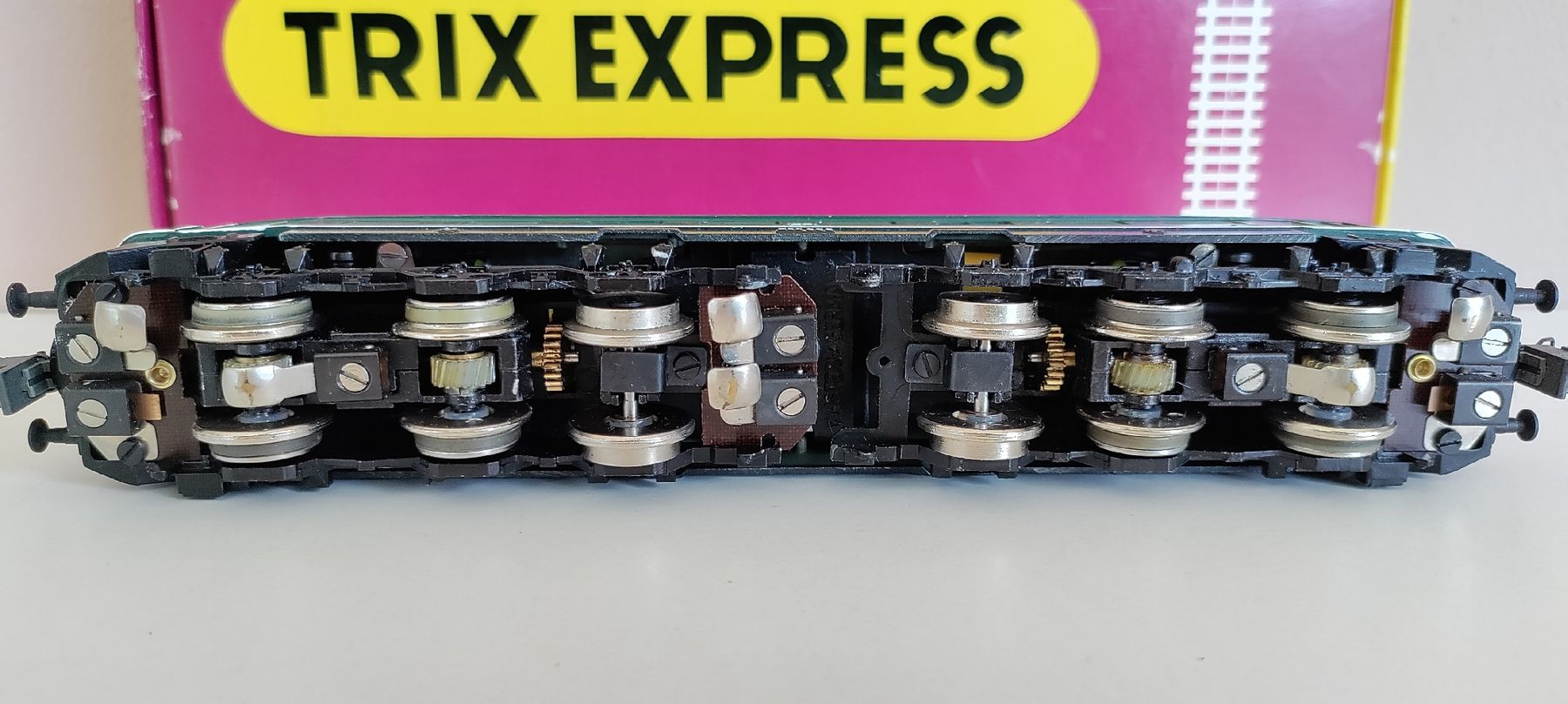 Trix Modelleisenbahnen: Trix-Express H0-E-Lokomotive"BR·E50·009"|Art.2235|inkl.OVP – Gebraucht aus Boswil von MAF_952 3