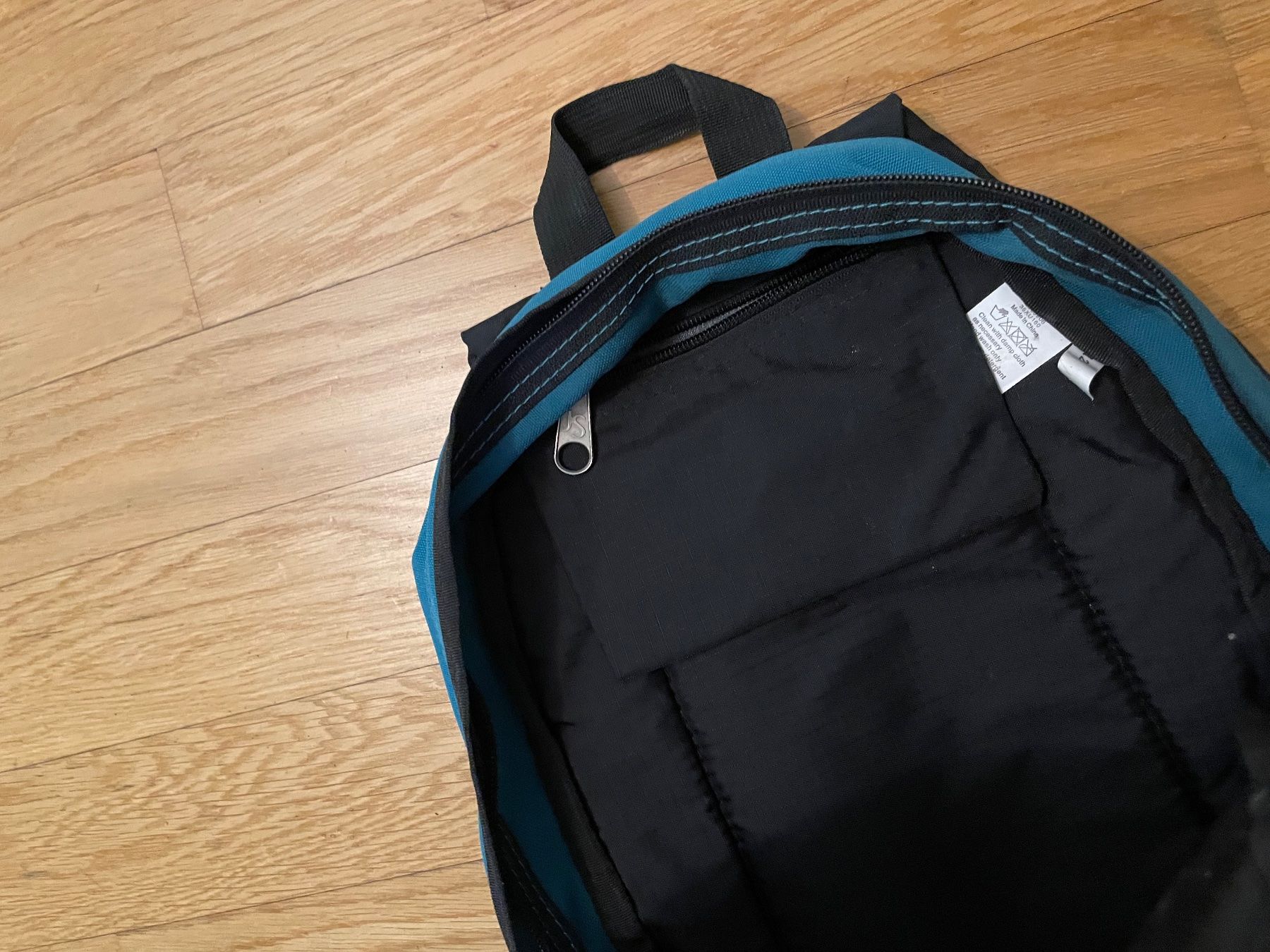 Borse & Zaini: JanSport kleiner Rucksack, Kinderrucksack – Usato da Möhlin venduto da Halylea 4