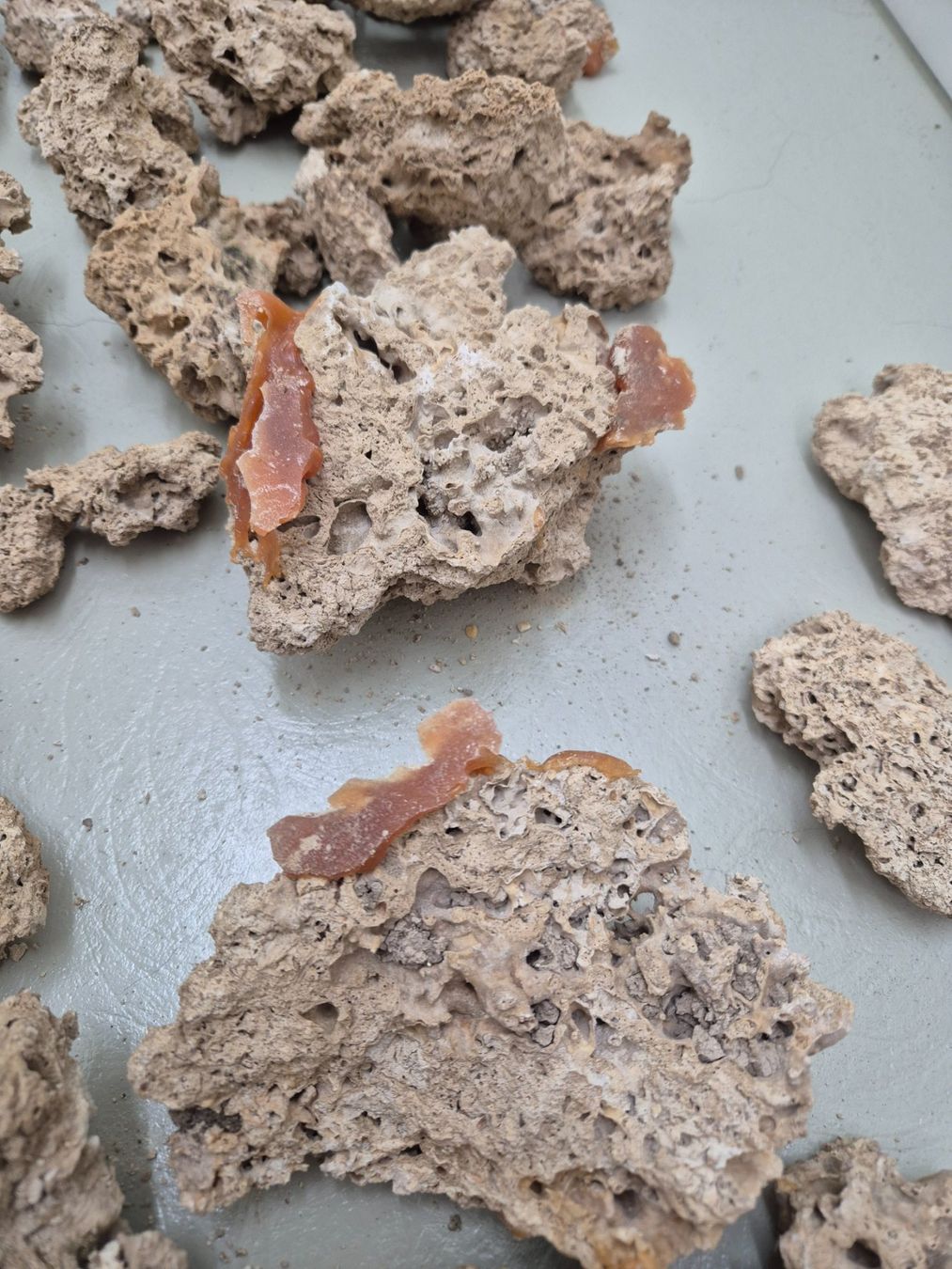 Mineralien & Heilsteine: Tuffsteine – Gebraucht aus Herzogenbuchsee von Sandra2805 2