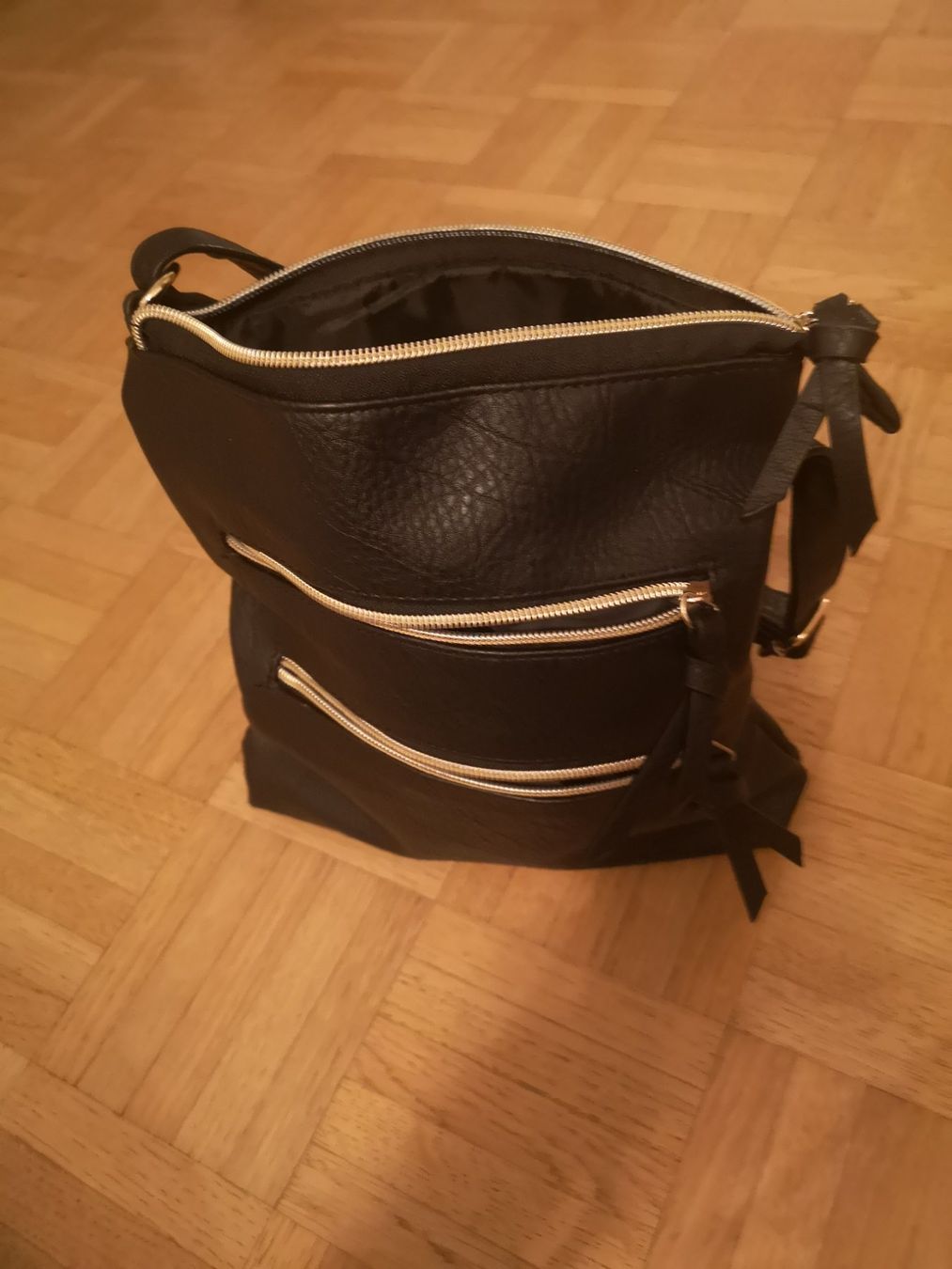 Taschen für Damen: 2Tasche – Neu (gemäss Beschreibung) aus Dietikon von aro_mr6l 6