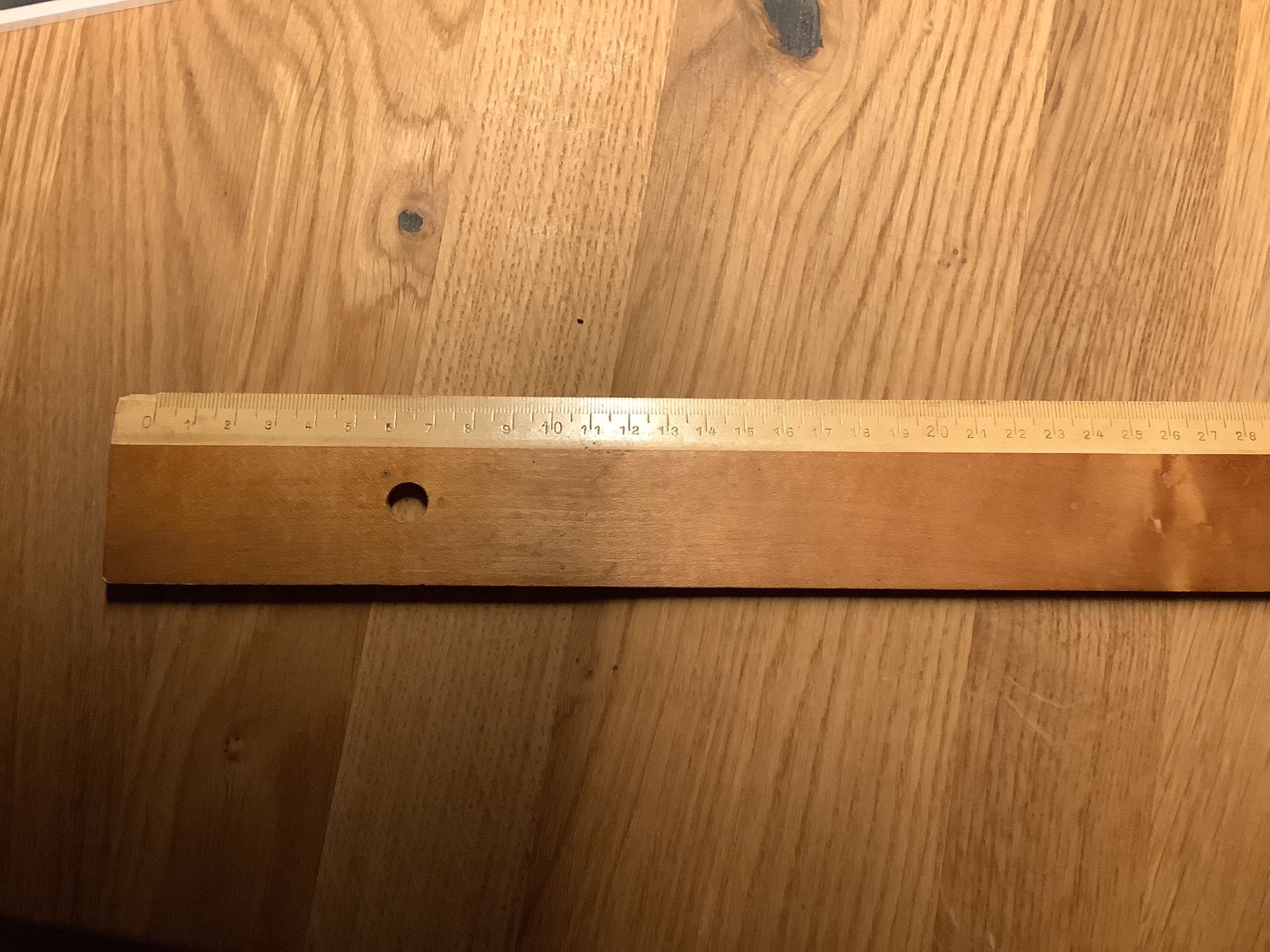 Altro in Scrittura & Disegno: Lineal aus Holz 1 Meter – Usato da Amsoldingen venduto da Uelk 1