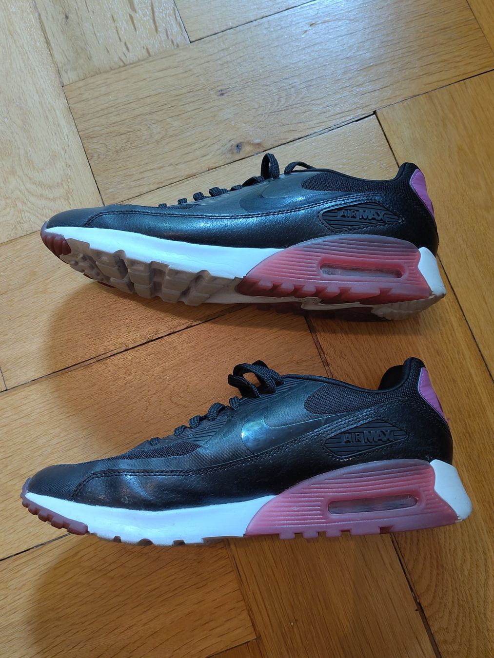 Nike Scarpe da uomo: Sneakers – Usato da Bern venduto da Linii 3