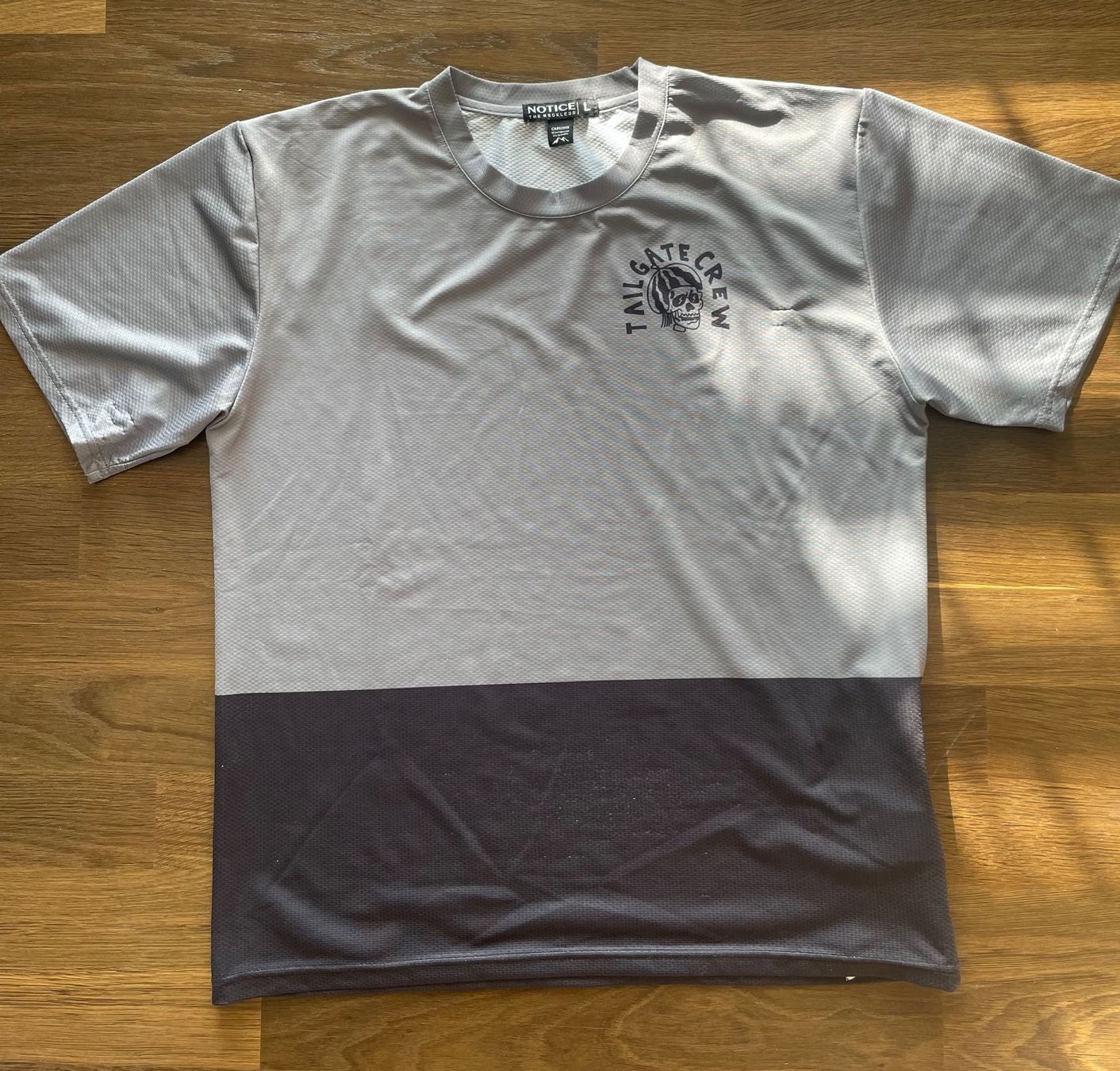 Canottiere & Pantaloni: Bike jersey Notice the Reckless – Usato da Olten venduto da B3ren
