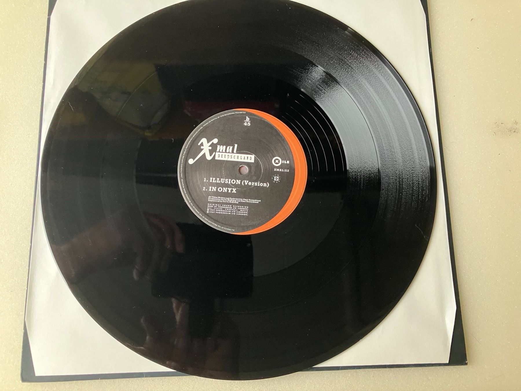 Dischi in vinile: Xmal Deutschland – Usato da Aarwangen venduto da Jukebox3 5