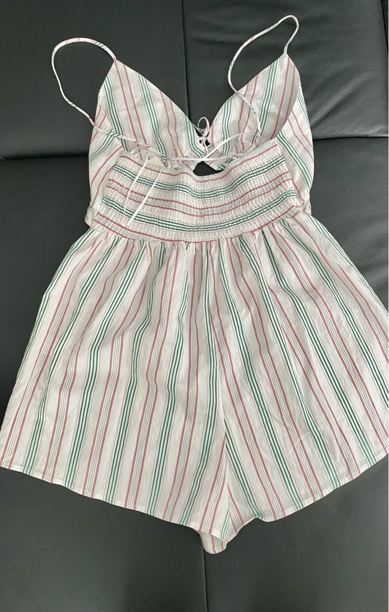 Bershka Jumpsuits: Kurzer Overall Marke Bershka S – Neu und originalverpackt aus Zürich von MarciaBraz 4