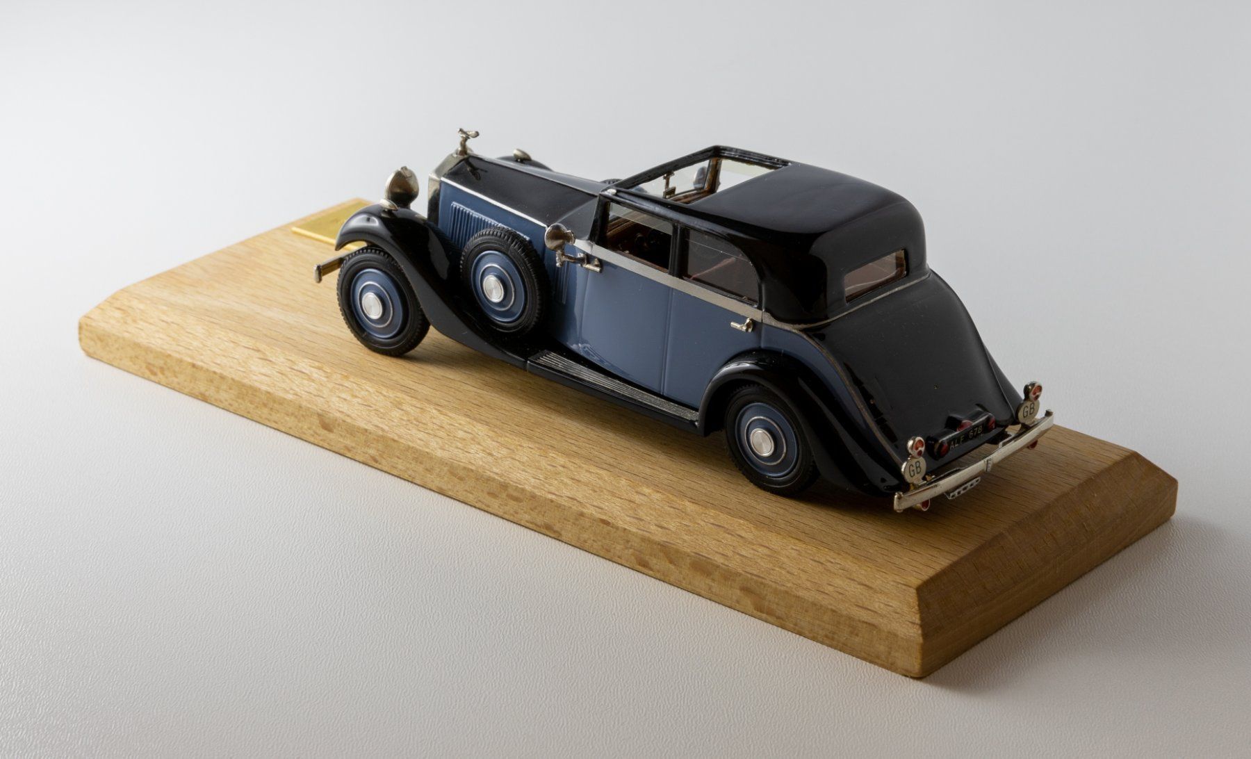 Rolls Royce Modellautos: Top Marques Rolls Royce Phantom II "Continental" 1933, 1/43 – Gebraucht aus St. Pantaleon von pantaleon62 4